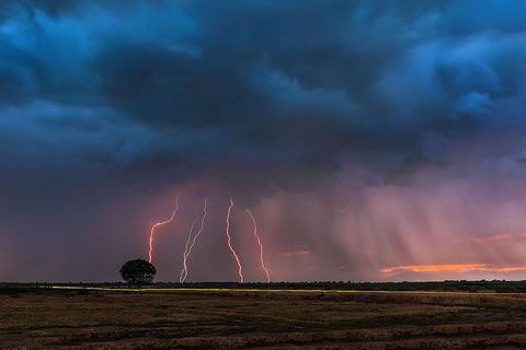 盛夏時節雷雨頻繁，做好柴油發電機防雷很關鍵